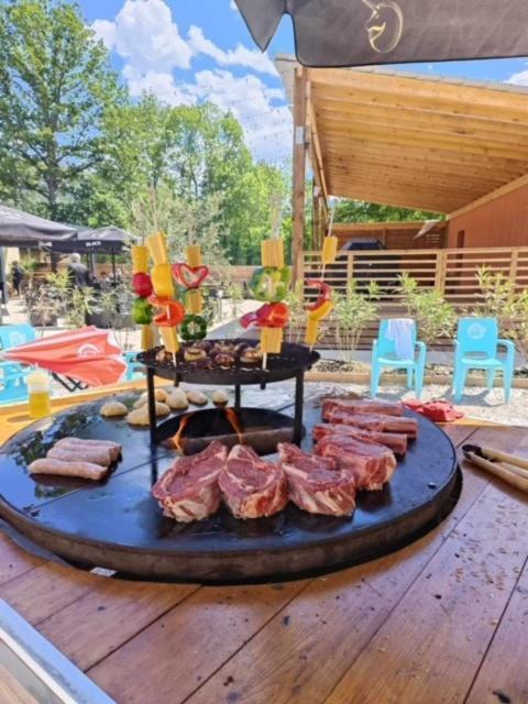 Camping Paradis La Marmotte Ax-les-Thermes Exterior foto