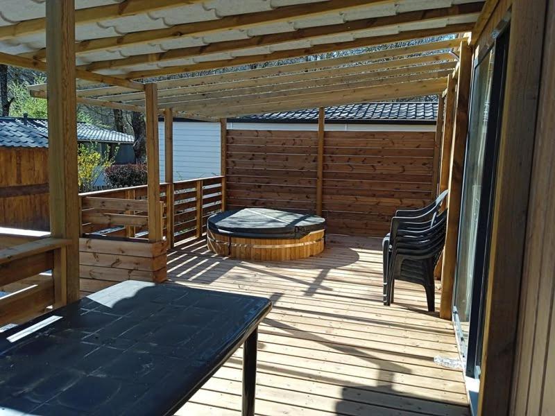 Camping Paradis La Marmotte Ax-les-Thermes Exterior foto